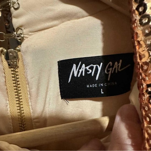 Gold Sequins Dress - Picture 5 of 5